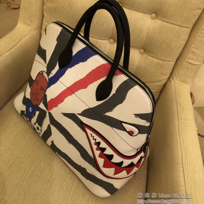 HERMES愛馬仕 2018 hermes 保齡球鯊魚包45cm 專櫃限量版 莫斯科的冰雪美麗 世界盃紀念版 手提包  Ama1049